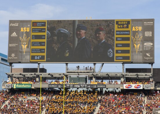 ASU, ISM Raceway honors Luke Airmen during Veteran’s weekend ceremonies