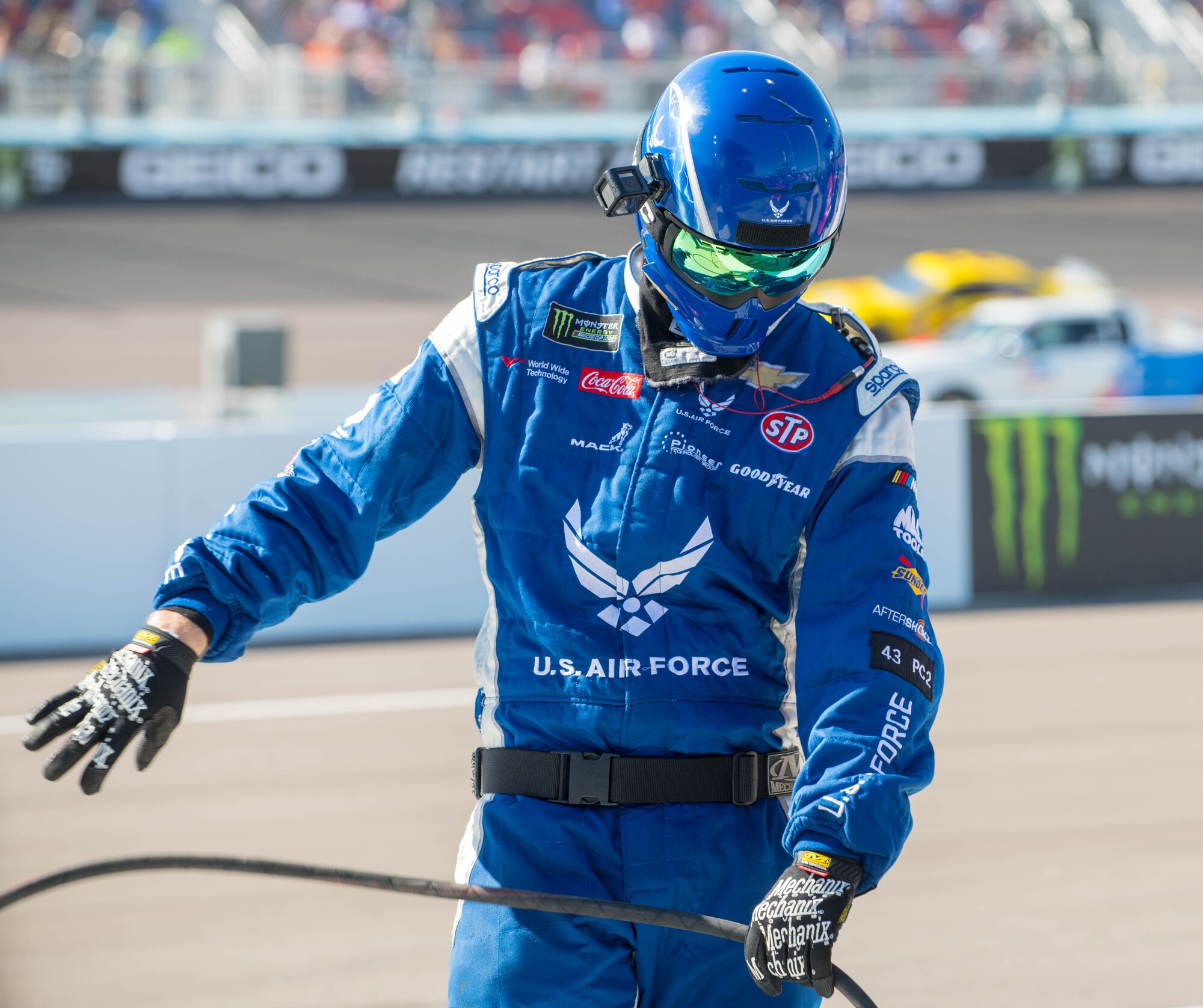 ASU, ISM Raceway honors Luke Airmen during Veteran’s weekend ceremonies