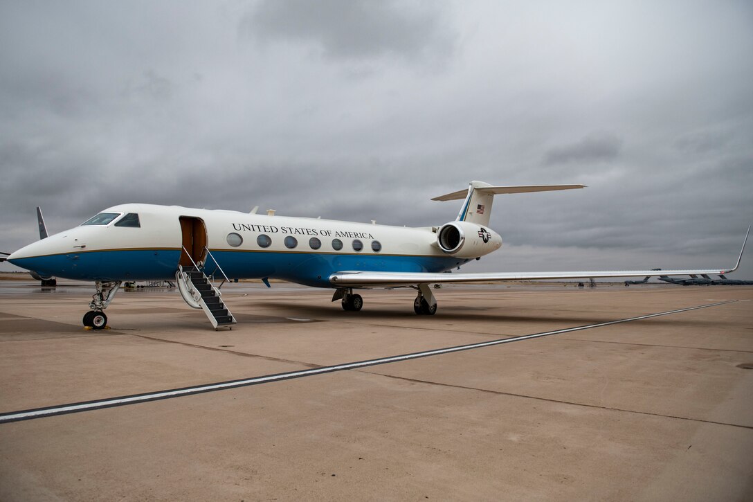 Pilots and flight attendants visit the 97th AMW.