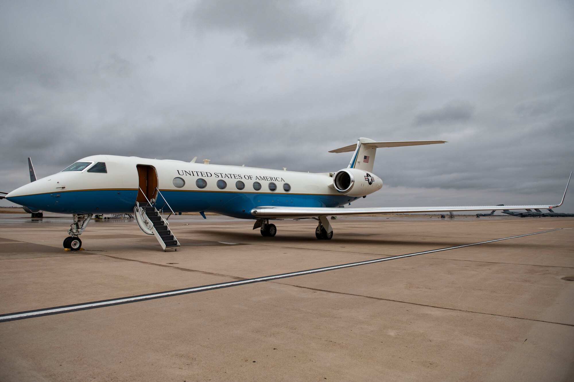 Pilots and flight attendants visit the 97th AMW.