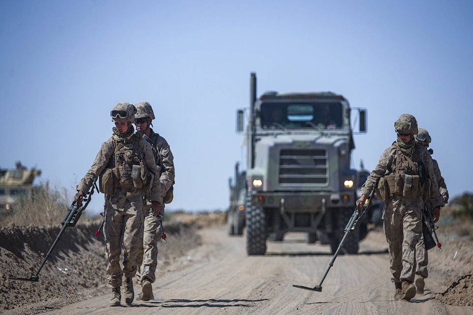 EOD Marines receive new IED wire detector > Marine Corps Systems