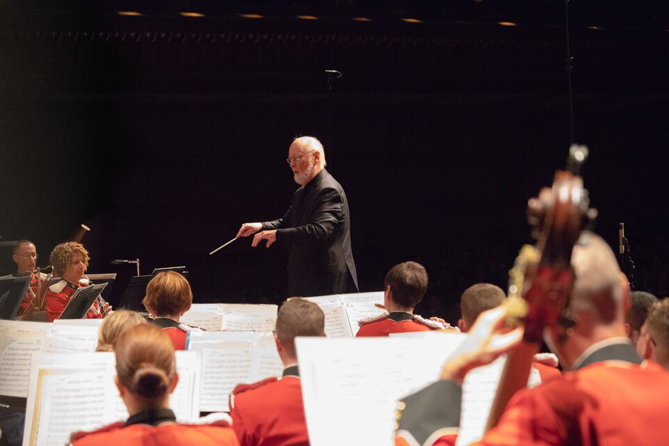 Maestro John Williams guest conducts "The President's Own" in Los Angeles on the band's 2019 West Coast Tour.