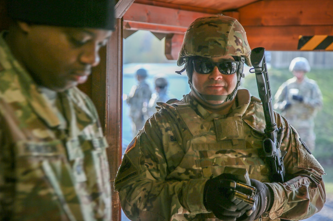 7th MSC Soldiers conduct weapons training, range operations