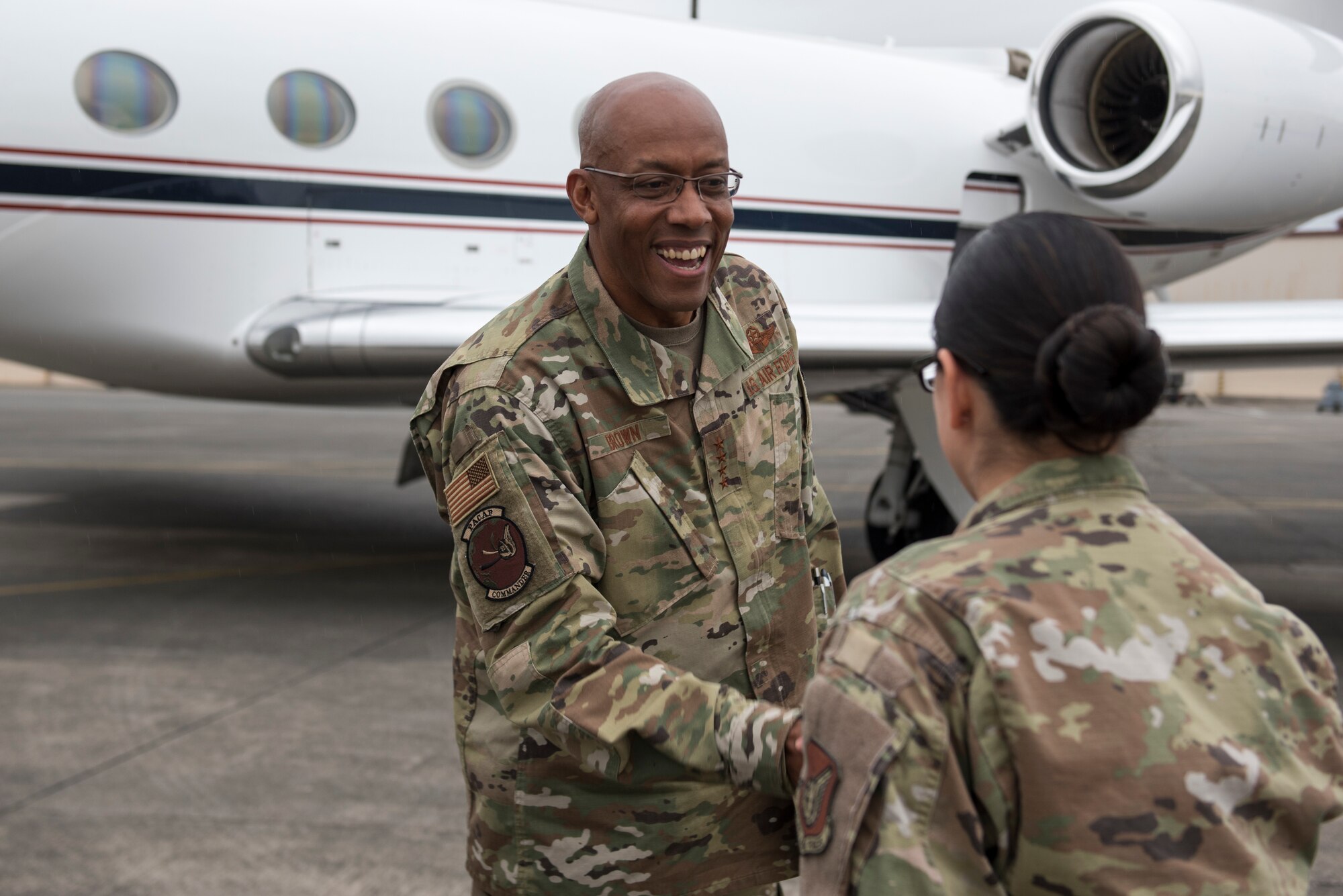 Pacific Air Forces commander meets with Team Yokota