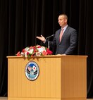Japanese American Society Iwakuni hosts speech contest