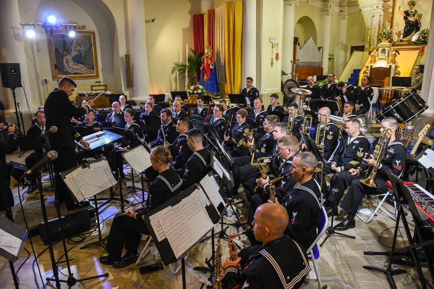 LENTICOSA, Italy; U.S. Naval Forces Europe Band; "Premio Internazionale Nassiriya per la Pace" award; Italian Undersecretary of Defense Angelo Tofalo