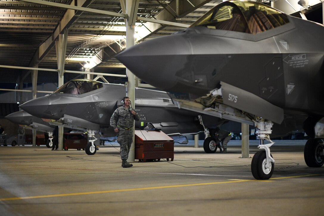 Maintainers and pilots with the 388th and 419th Fighter Wings prepare for launch at Hill Air Force Base, Utah on Nov. 13, 2019. The 34th Fighter Squadron departed Hill for Al Dhafra Air Base, United Arab Emirates, to support the United States Air Force Central Command mission in the MIddle East. The group of deploying Airmen was made up of pilots from the active duty 34th Fighter Squadron and Reserve 466th Fighter Squadron, as well as active duty and Reserve Airmen in the 34th Aircraft Maintenance Unit, and personnel in other support functions. (U.S. Air Force photo by R. Nial Bradshaw)