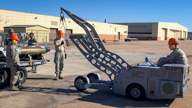 Hosdon aces munitions systems apprentice course