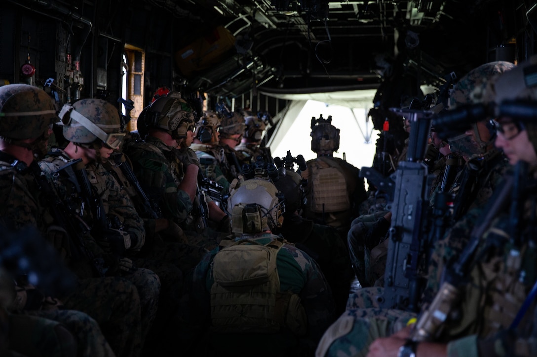 Marine Raiders and Marines from 3rd Assault Amphibian Battalion from 1st Marine Division conducted on-off drills during Marine Forces Special Operations Command's unit readiness exercise, RAVEN, which is conducted across a 100-mile area, with the exercise operations center at the National Guard Base in Gulfport, Miss. The exercise serves as the certification exercise for a soon-to-be deploying Marine Special Operations Company. It is also an opportunity to enhance collaboration and strengthen our operational relationships between members of the SOF community, conventional Marine Corps units and other partners with whom Marine Raiders work closely, ensuring MARSOC provides the nation with an agile, adaptive force to meet the complex demands of the future operating environment. For this particular exercise, MARSOF integrated with conventional Marine Corps assets from Marine Heavy Helicopter Squadron 366 from 2nd Marine Aircraft Wing, 3rd Battalion, 6th Marine Regiment, and 2nd Reconnaissance Battalion from 2nd Marine Division and 3rd Assault Amphibian Battalion from 1st Marine Division. There was also integration of Air Force Special Operations Command assets from the 73rd and 319th Special Operations Squadrons, and the 178th Attack Squadron; and Army Special Operations Task Force. These units were able to come together and execute missions beginning at the target development phase all the way through mission execution.