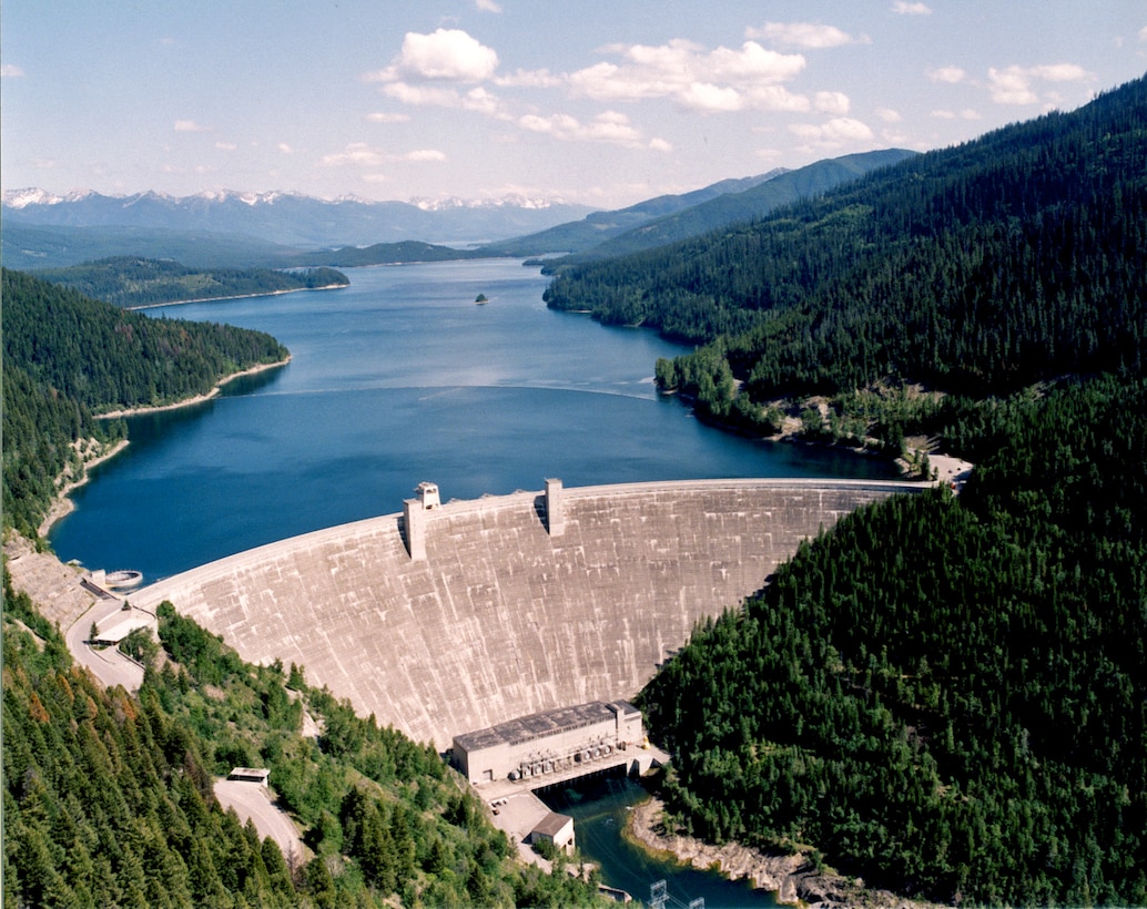 Hungry Horse Dam on the south fork of the Flathead River.