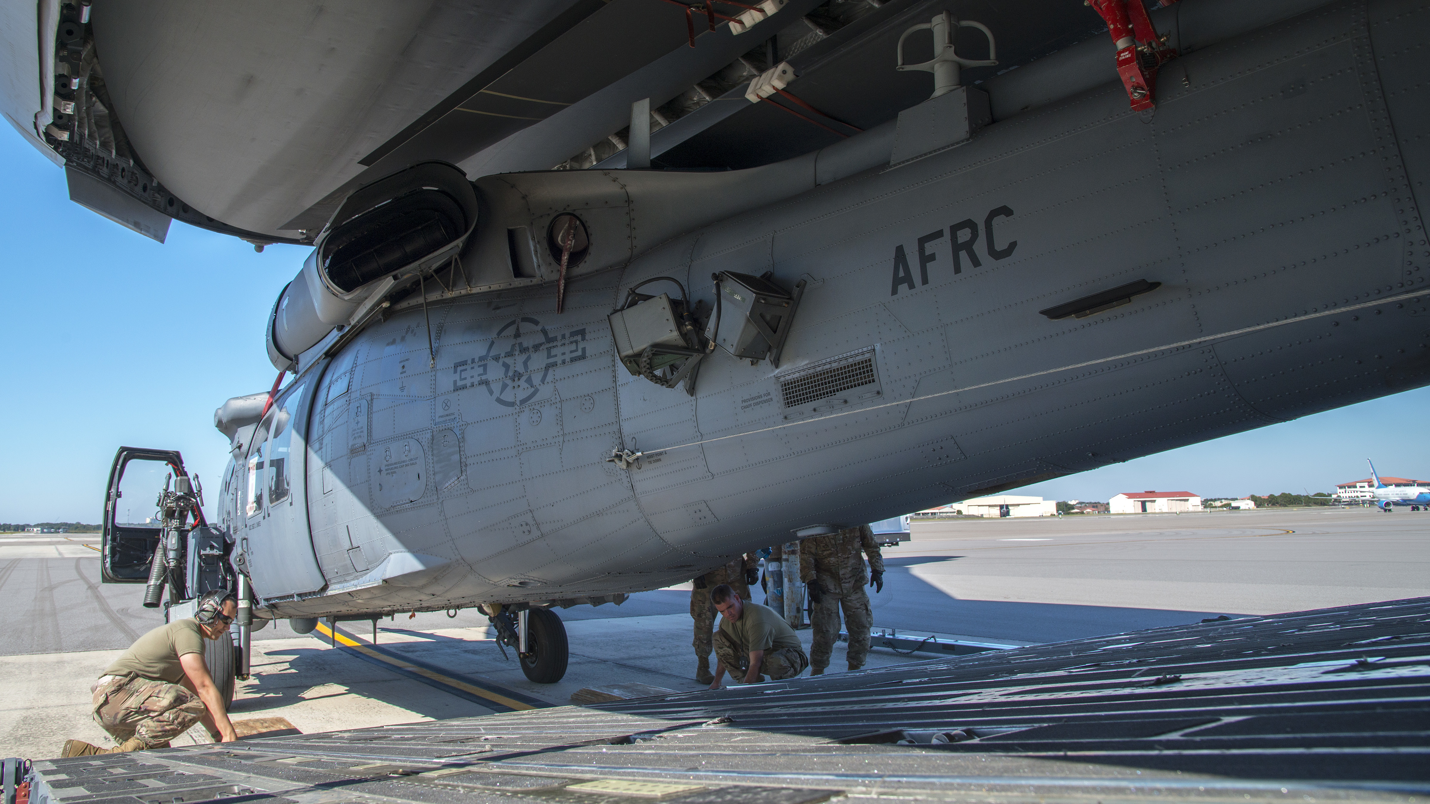 macdill afb uniform shop