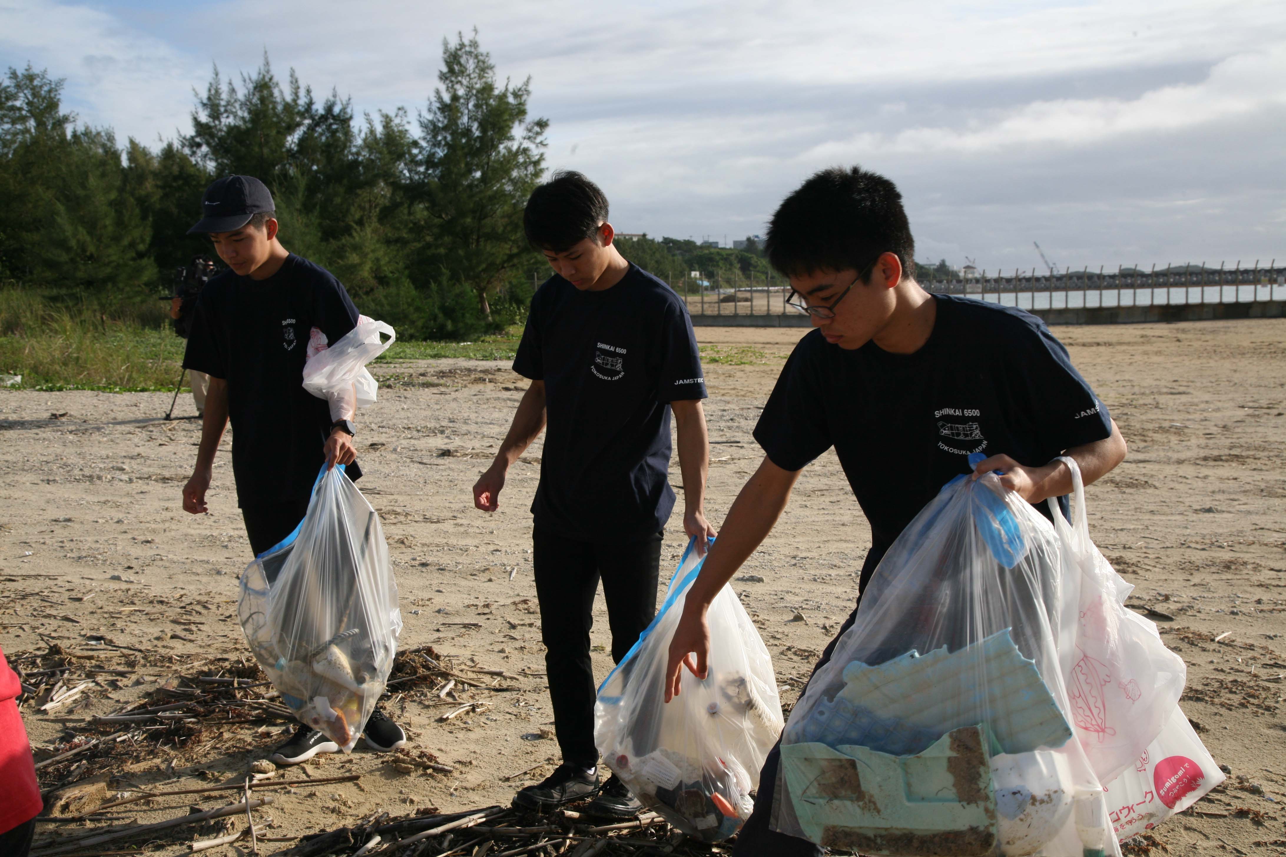 日本の高校生が海兵隊へ感謝状 在日米海兵隊 ニュース