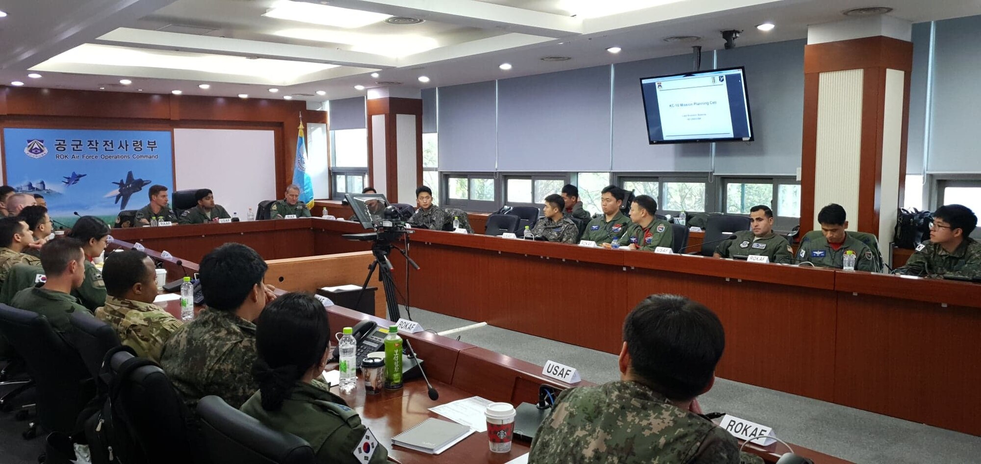Members of the 607 Air Operations Center hosted a Pacific Tanker Symposium with the Republic of Korea Air Force Operations Command, Air Mobility Branch, at Osan Air Base, ROK, Nov. 18, 2019. Four nations participated including the United States, the Republic of Korea, Australia and the United Kingdom. The objective was to build and enhance interoperability in the Pacific region between tanker communities from allied nations. (U.S. Air Force courtesy photo)