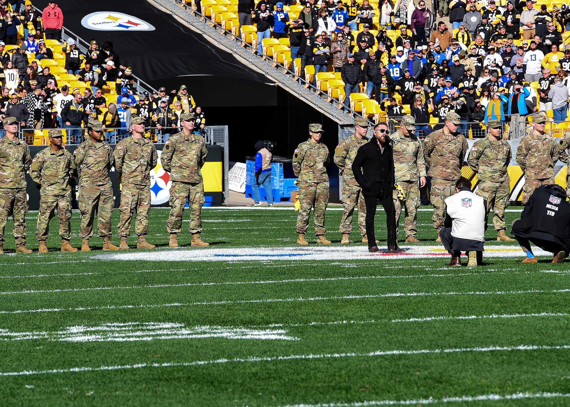 Country music artist Justin Moore performs his newest single “The Ones That Didn’t Make it Home” before a Pittsburgh Steelers vs. Indianapolis Colts game at Heinz Field in Pittsburgh, Pennsylvania, November 3, 2019.