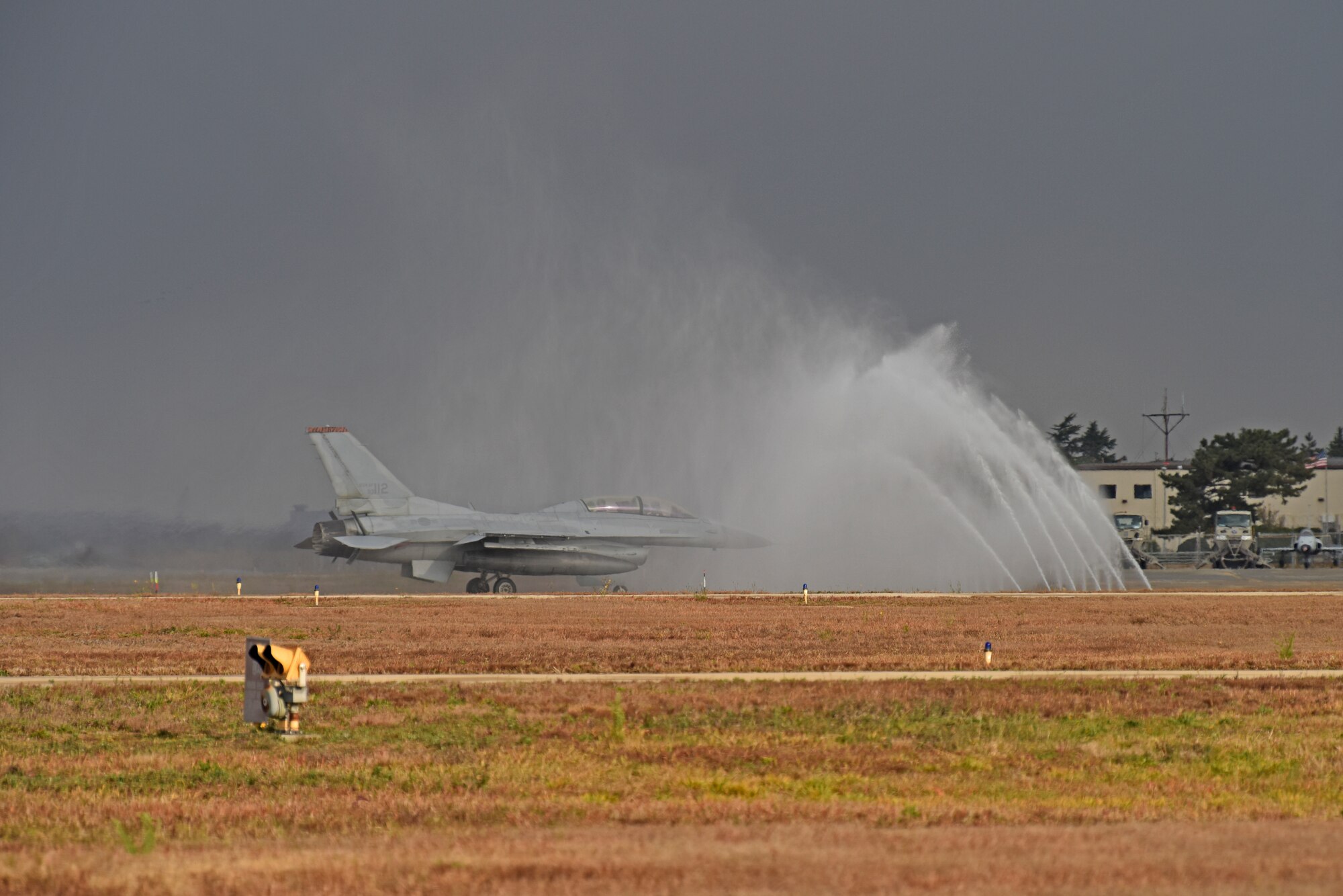 A Republic of Korea Air Force KF-16 Fighting Falcon assigned to the 38th Fighter Group lands at Kunsan Air Base, Republic of Korea, Nov. 19, 2019. The 8th Fighter Wing and the 38th FG provide security, stability and prosperity on the Korean Peninsula and the Indo-Pacific region. (U.S. Air Force photo by Staff Sgt. Mackenzie Mendez)