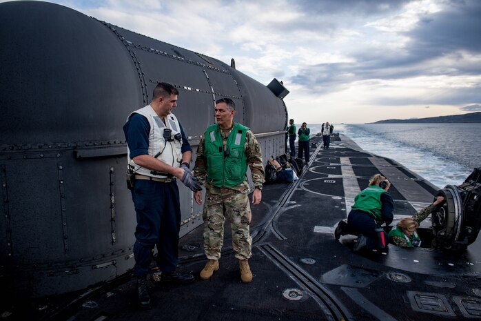 AFRICOM Commander Visits USS Florida