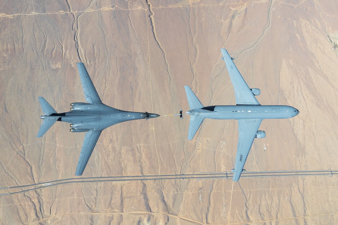 B-1B Tests With KC-46