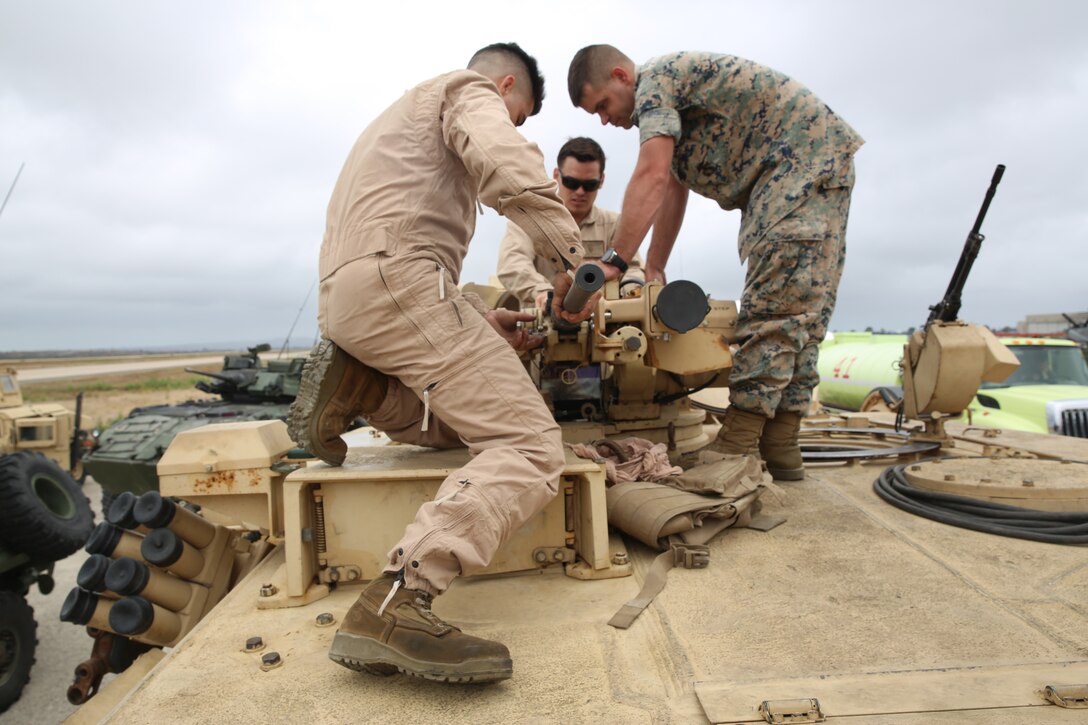 2019 MCAS Miramar Air Show: MAGTF Demo