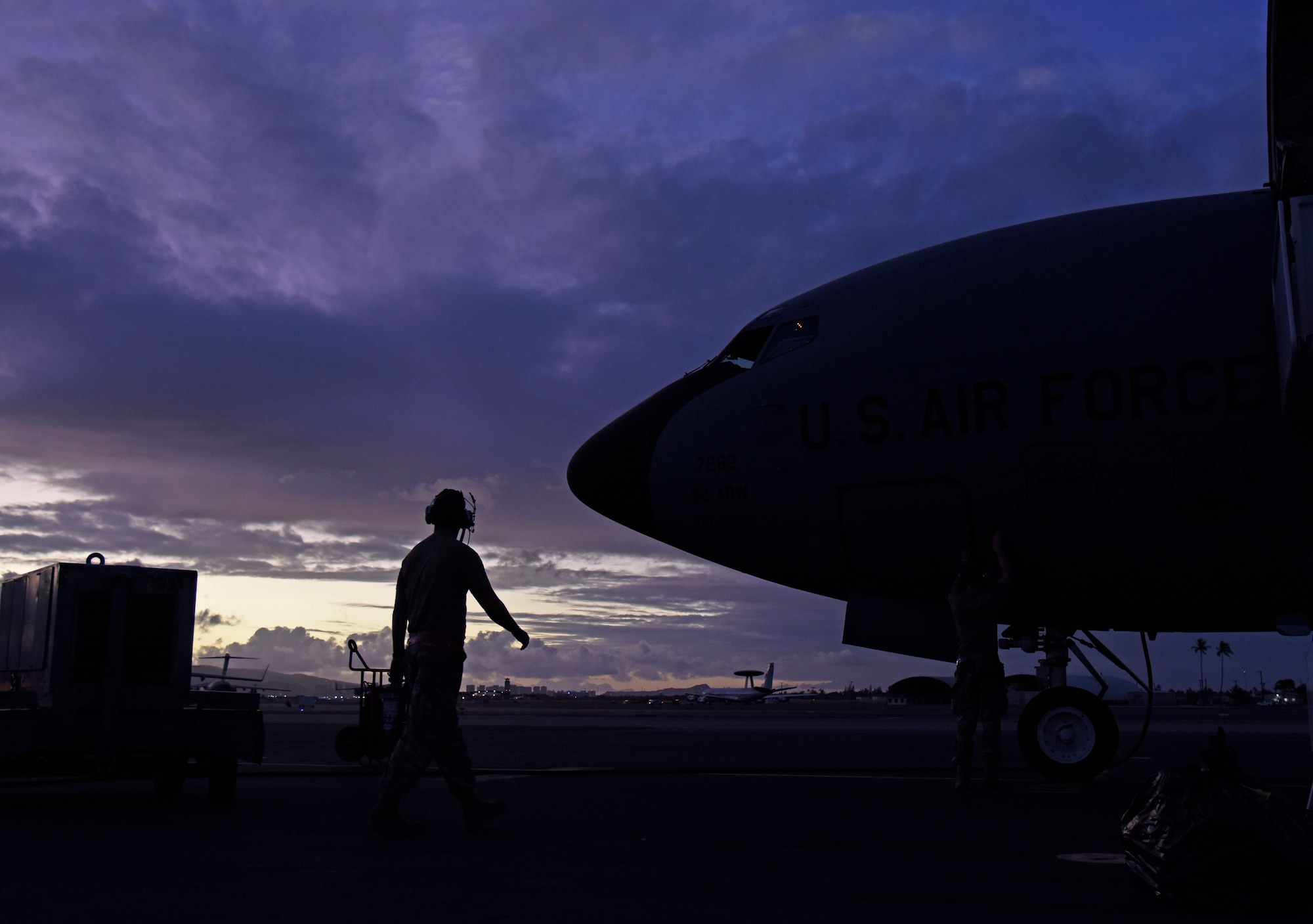 Team Fairchild flying crew chiefs perform a post flight check at Joint Base Pearl Harbor-Hickam, Hawaii, Sept. 17, 2019. To become a pilot, students must understand the basics to theory of flight, air navigation, meteorology, flying directives, aircraft operating procedures and mission tactics. (U.S. Air Force photo by Senior Airman Jesenia Landaverde)
