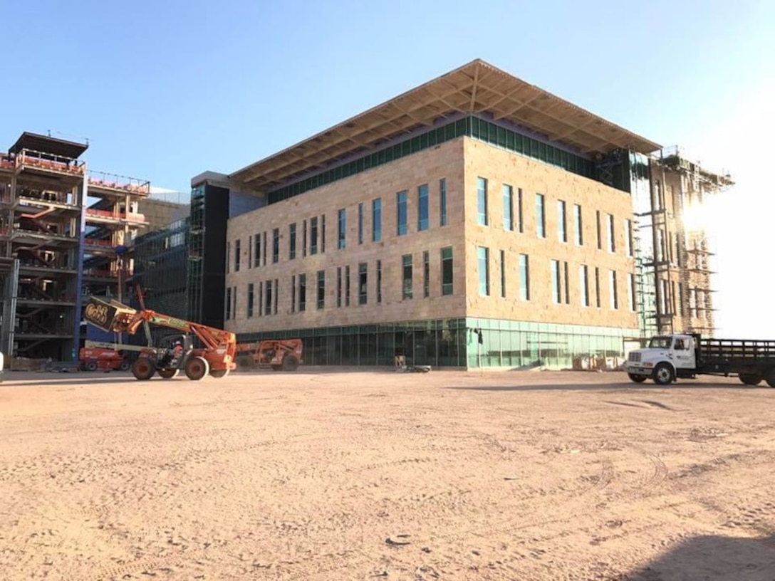 Partnering with the U.S. Army Health Facilities Planning Agency and Fort Worth District, Huntsville Center’s Medical Outfitting and Transition program is assisting with the transition process at the 1.1 million square foot William Beaumont Army Medical Center replacement hospital at Fort Bliss, Texas.