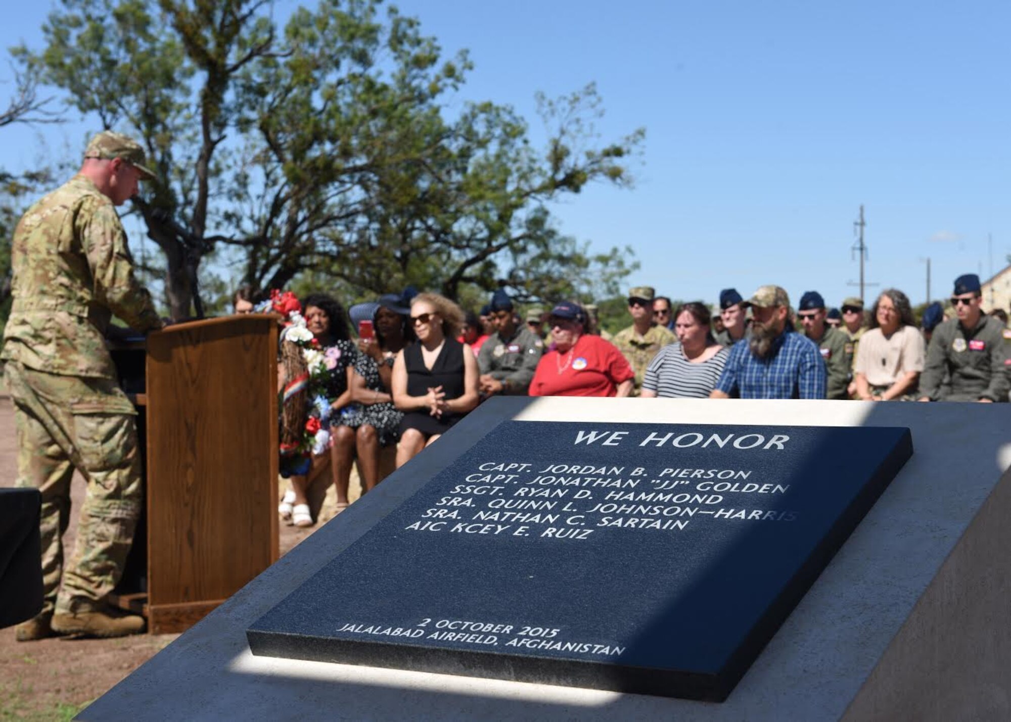 Capt. Travis Thornton, 39th Airlift Squadron pilot, speaks to TORQE 62 family members and friends in Abilene, Texas, Oct. 2, 2019