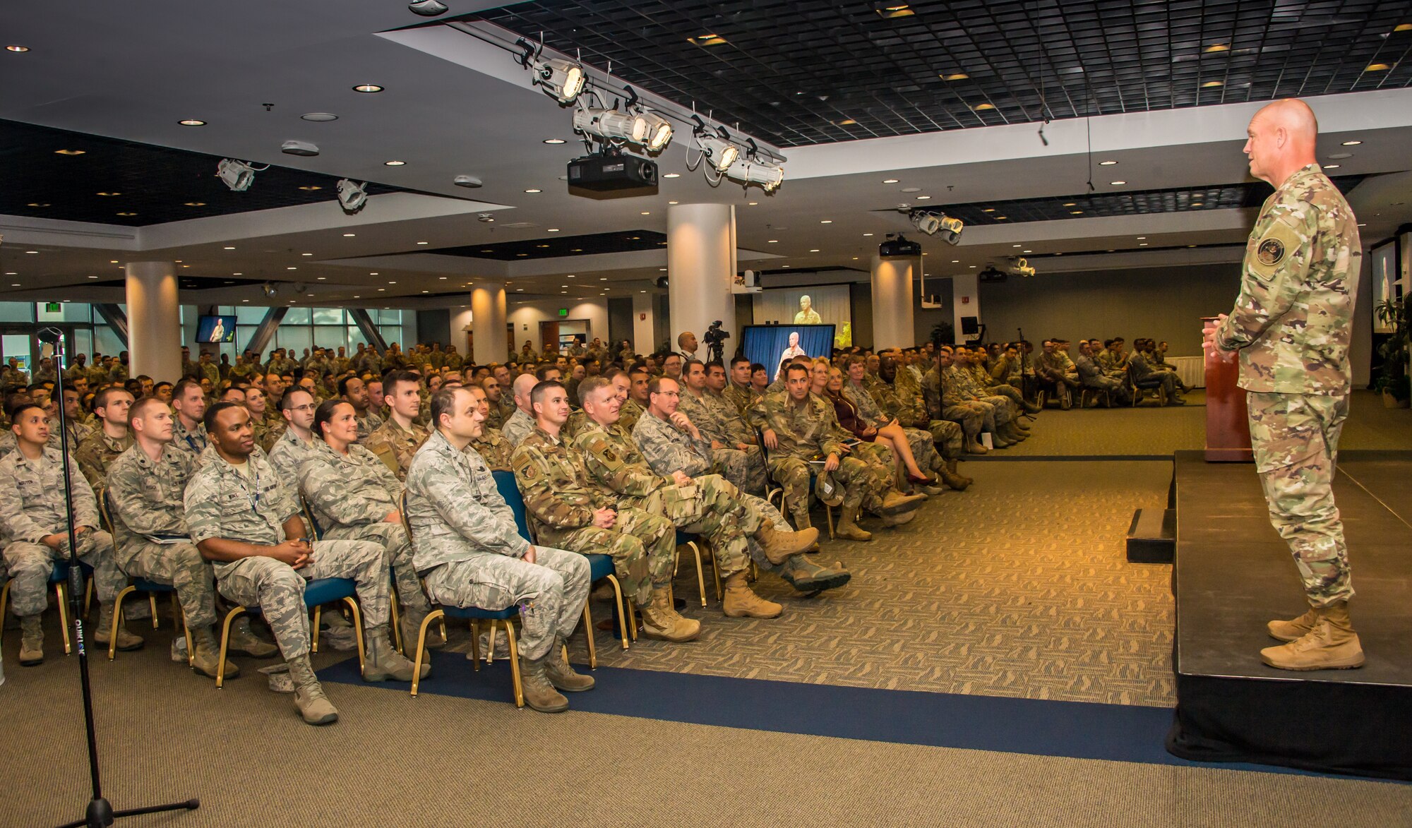 Gen. Jay Raymond, U.S. Space Command and Air Force Space Command commander, visits the Space and Missile Systems Center (SMC), Los Angeles Air Force Base, El Segundo, Calif., Oct. 1, 2019. Gen. Raymond spoke with Airmen about the recent standup of U.S. Space Command and the critical role SMC plays in speeding up the acquisition process and delivering space capabilities. 
(U.S. Air Force photo by Van De Ha)