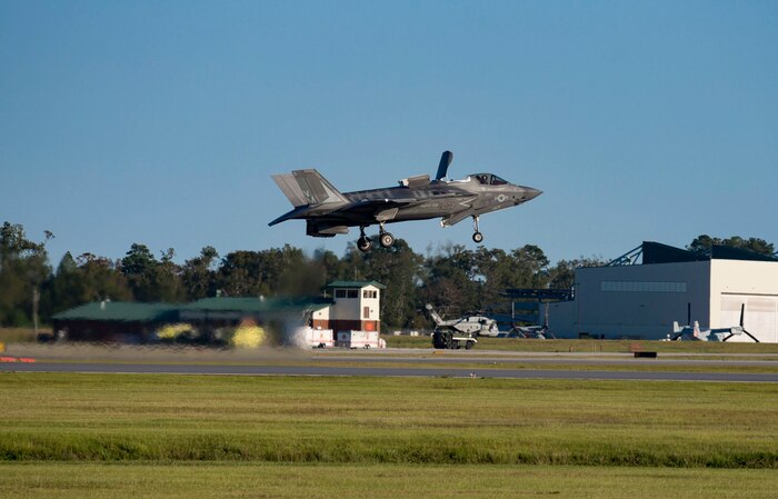 First Landing of an F-35B Lightning II aircraft on MCAS New River
