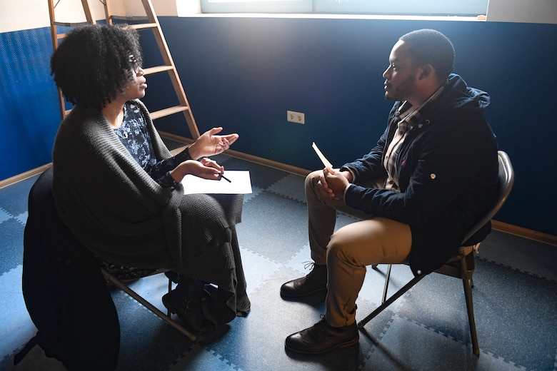 New 86 SAPR volunteer victim advocates ready to help > Ramstein Air