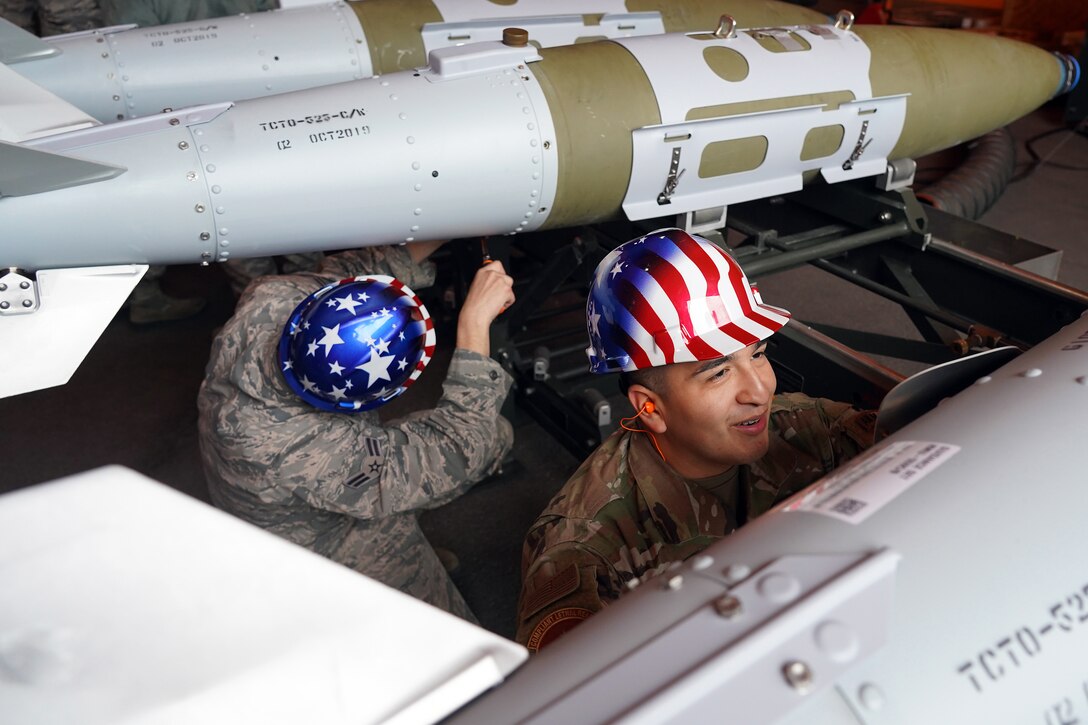 Senior Airman builds a GBU-32