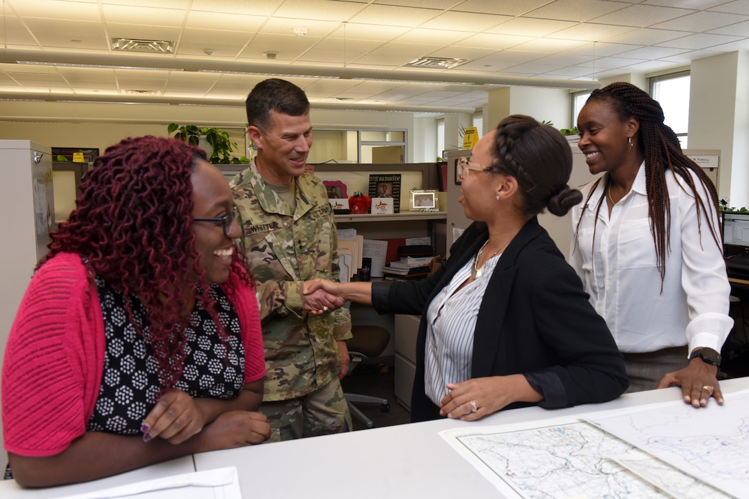 Maj. Gen. Robert F. Whittle, U.S. Army Corps of Engineers Great Lakes and Ohio River Division commanding general, meets with contracting employees at the Nashville District Headquarters in Nashville, Tenn., Oct. 1, 2019. (USACE photo by Lee Roberts)