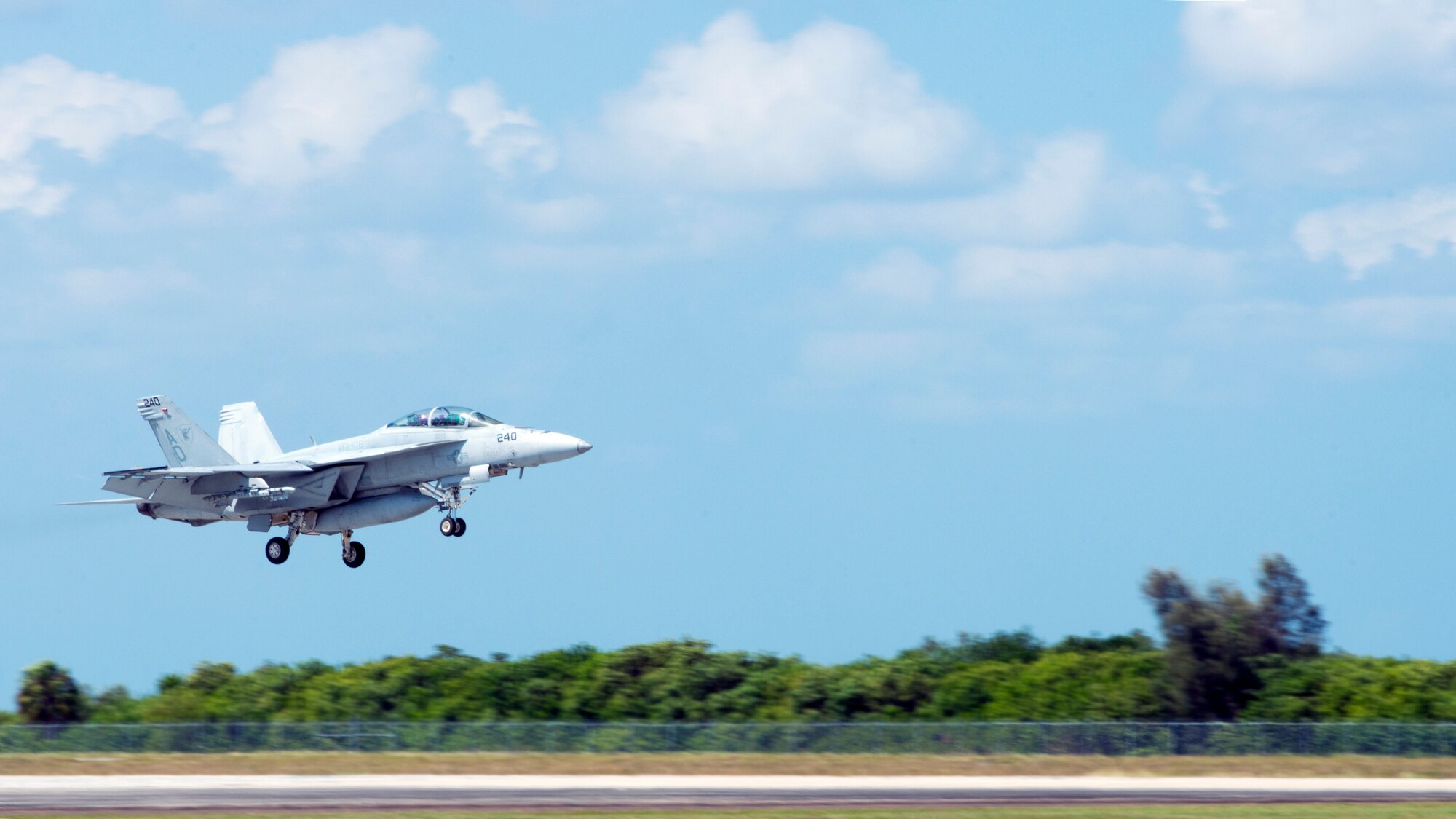 A U.S. Navy Strike Fighter Squadron 106 F/A-18F Super Hornet aircraft from Naval Air Station Oceania, Va., lands at MacDill Air Force Base, Fla., Oct. 1, 2019.