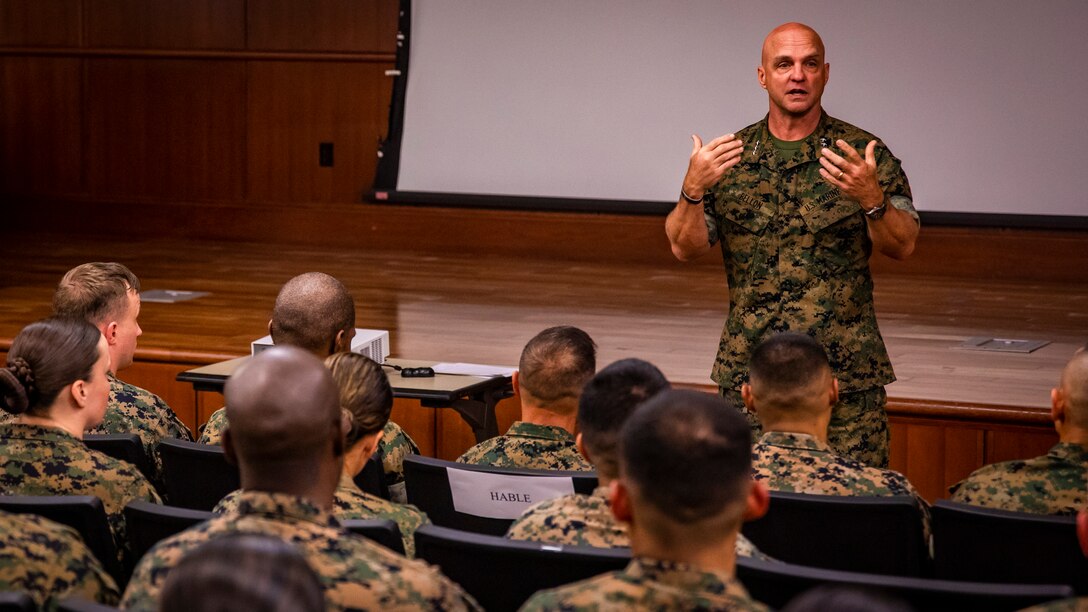 U.S. Marine Corps Lt. Gen. David G. Bellon, right, commander of Marine Forces Reserve and Marine Forces North, speaks to the staff noncommissioned officers of MARFORRES during a meeting at Marine Corps Support Facility New Orleans, Oct. 7, 2019. During the meeting, Bellon spoke about the importance of enforcing Marine Corps standards, challenging small unit leaders and being ready to fight near peer threats as an expeditionary force. (U.S. Marine Corps photo by Lance Cpl. Jose Gonzalez)