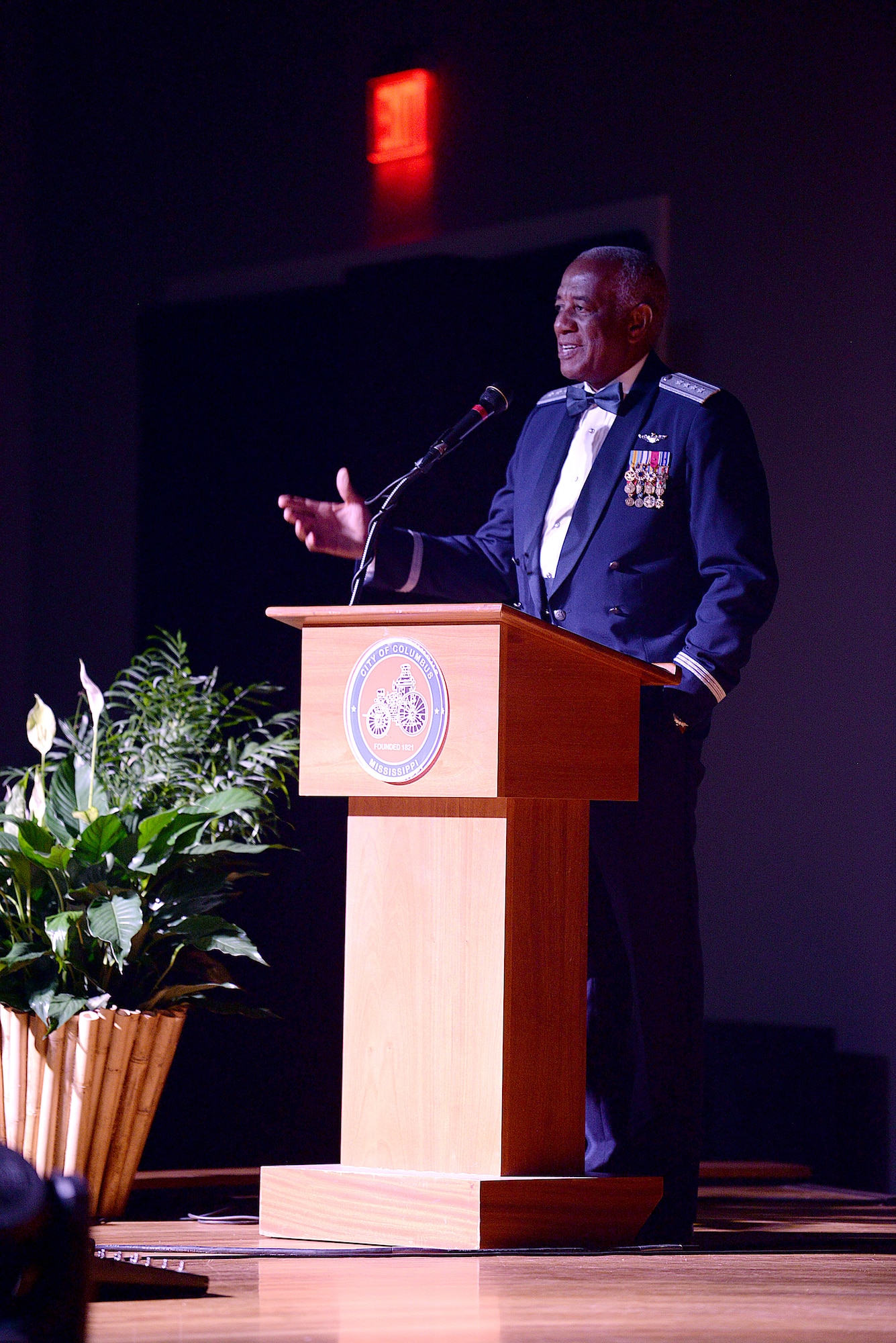 Retired Gen. Lloyd “Fig” Newton, a prior Thunderbird, former Air Education and Training Command commander and Vietnam War veteran speaks during the 14th Flying Training Wing’s Air Force Birthday Ball Sept. 28, 2019, in Columbus, Miss. The U.S. Air Force Band of the West also were guests for the event, playing music and bringing the event together to sing the Air Force song at the end of the night. (U.S. Air Force photo by Senior Airman Keith Holcomb)