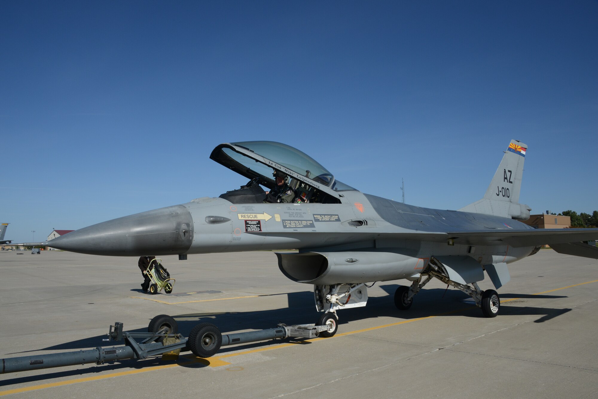 RNAF F-16 arrives for painting