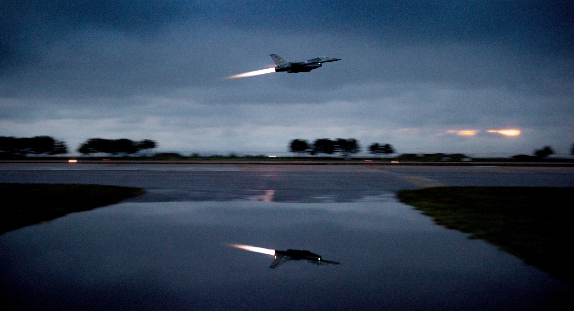 A U.S. Air Force F-16 Fighting Falcon aircraft from the 35th Fighter Squadron “Pantons” takes off from Kunsan Air Base, Republic of Korea, Oct. 7, 2019. The 35th FS is one of two USAF fighter squadrons on Kunsan AB, both of which fly the F-16 with the goal of deterring aggression from adversaries. (U.S. Air Force photo by Senior Airman Stefan Alvarez)
