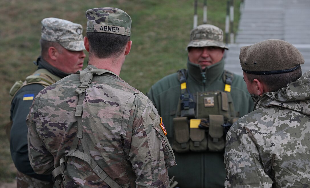 US and Ukraine coordinate exercises during Rapid Trident