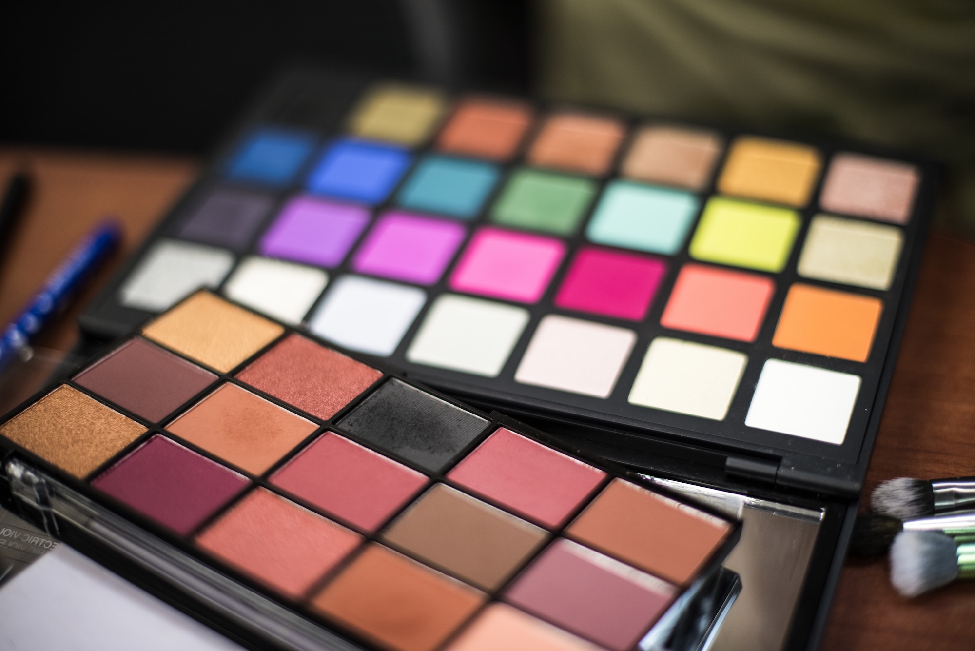 Volunteers use makeup to emulate a black eye as part of a Family Advocacy Program initiative called “The Black Eye Project” on Joint Base McGuire-Dix-Lakehurst, New Jersey, Oct. 9, 2019. The volunteers went about their normal routines around base with a fake black eye as an experiment to see who would inquire about the individuals’ wellbeing and who avoided it. The goal is to help the community learn how to speak out and recognize symptoms of domestic violence which is severely under-reported, according to Family Advocacy. Within five hours, 50 people approached the volunteers— five were outside of their workplace. While many asked with concern, some initially approached with inappropriate jokes or comments. Two volunteers entered the installation through three separate gates and were not questioned. “We hope to use this as a learning experience for people to start a conversation,” said Christina Hernandez, 87th Family Advocacy Program domestic abuse victim advocate. “Be aware, ask the question even if it’s uncomfortable. Family violence thrives in silence and isolation and it’s the job of all of us to shine a light and show survivors that they are not alone.” (U.S. Air Force photos by Airman 1st Class Ariel Owings)