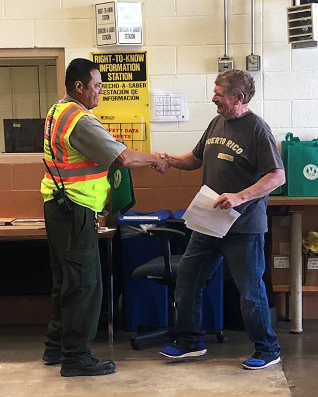 Santa Rosa park ranger Paul Sanchez (left) thanks “Ranger Bob” Mumford for his support of the Santa Rosa NPLD event, Sept. 21, 2019.