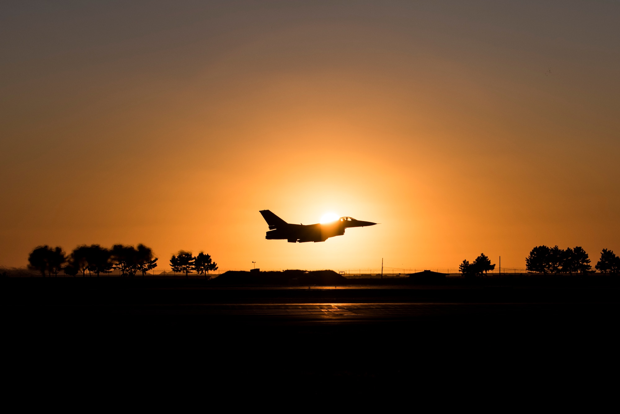 A U.S. Air Force F-16 Fighting Falcon aircraft on from the 8th Fighter Wing takes off for a routine training flight at Kunsan Air Base, Republic of Korea, Oct. 8, 2019. The 8th FW is comprised of two F-16 squadrons, and its primary mission is conducting air-to-ground and air-to-air missions against adversaries when called upon. (U.S. Air Force photo by Senior Airman Stefan Alvarez)