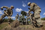 National Guardsmen set up an M777 howitzer during training at Joint Base McGuire-Dix-Lakehurst, N.J., Oct. 4, 2019.