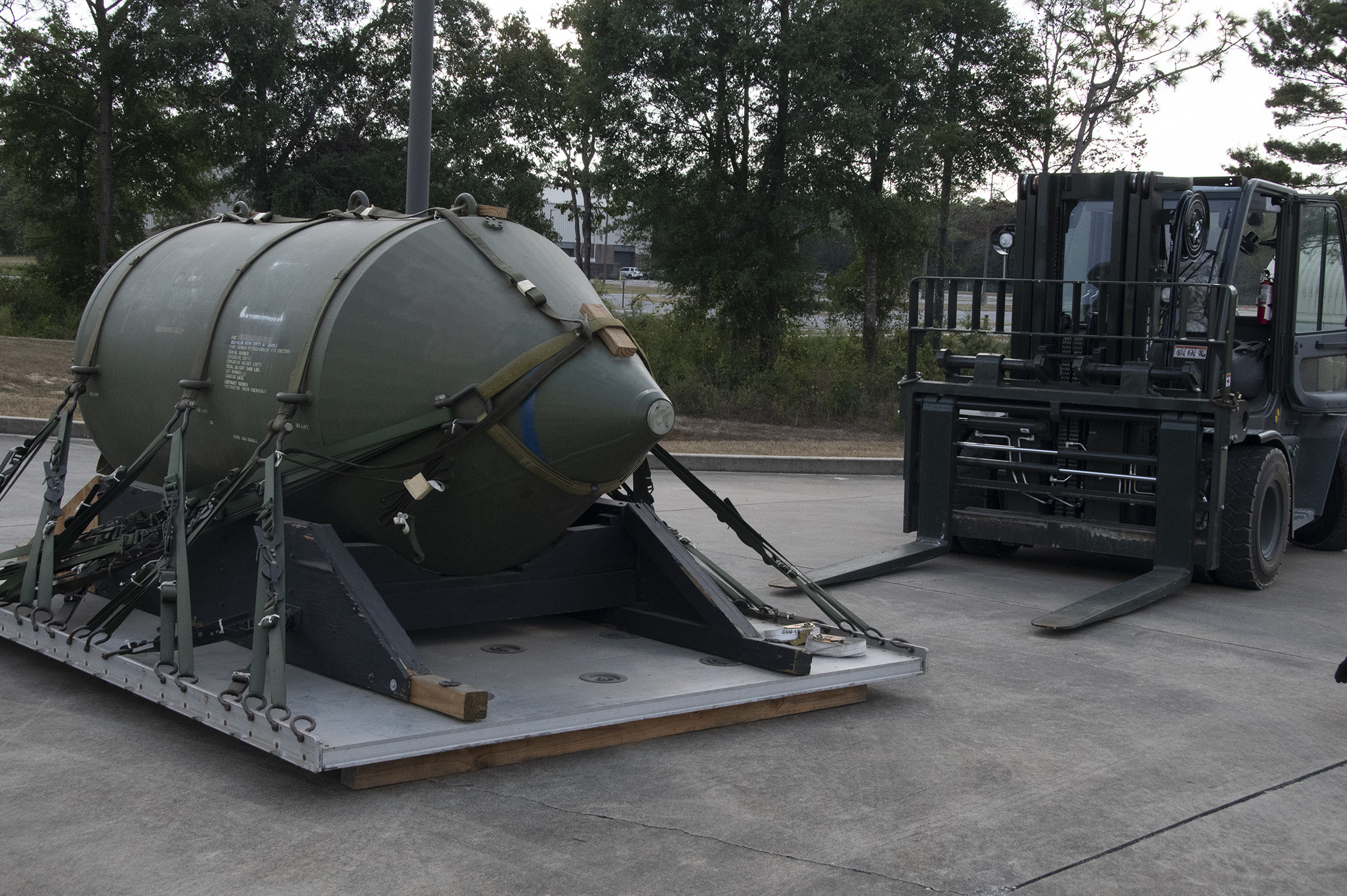 Big Blue Steals The Show 919th Special Operations Wing Article Display