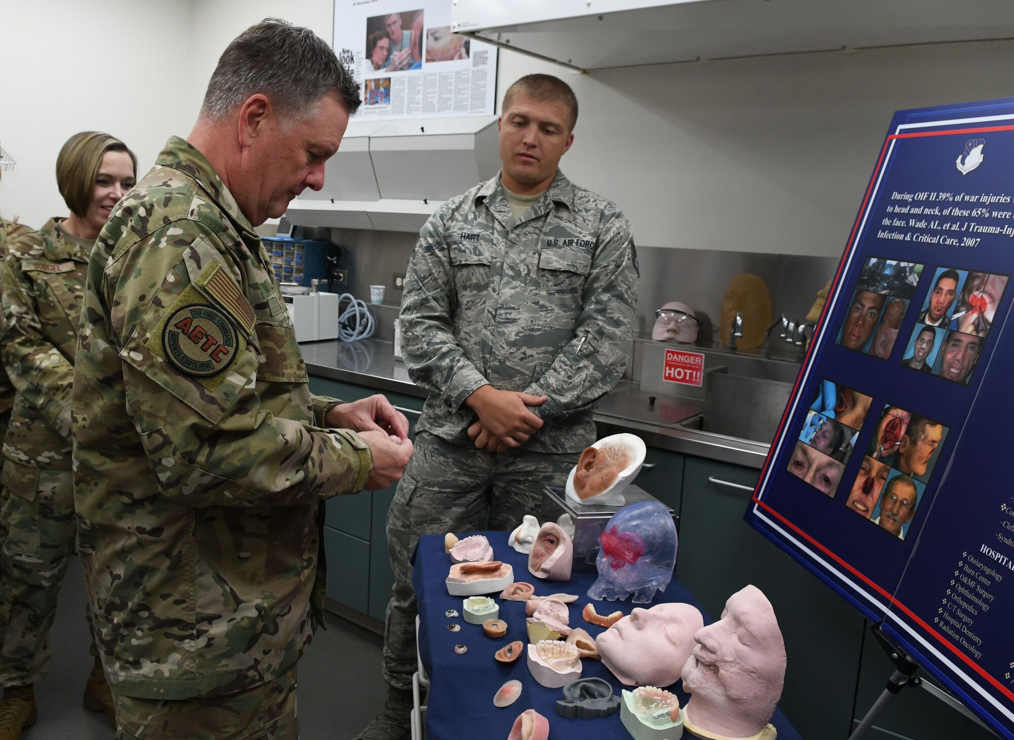 AETC leadership visits the 59th Medical Wing
