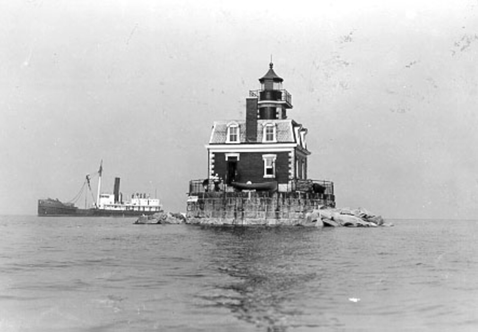 Stepping Stones Lighthouse > United States Coast Guard > All