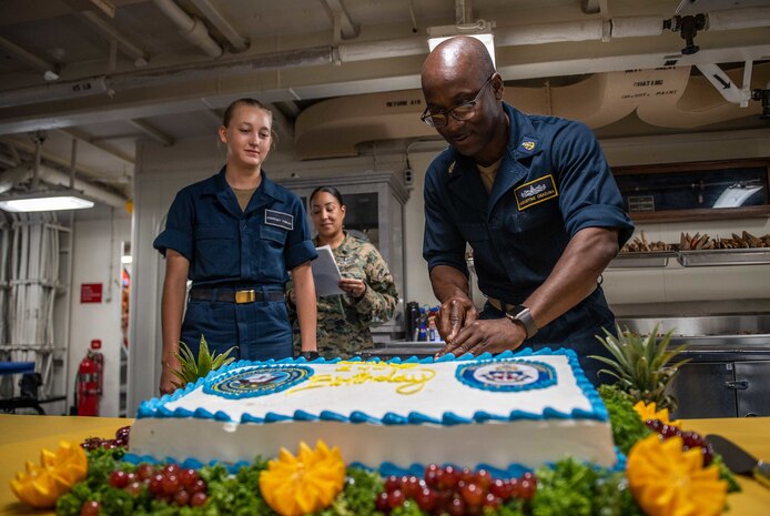 Guam Sailors Celebrate 244th Navy Birthday with Ball