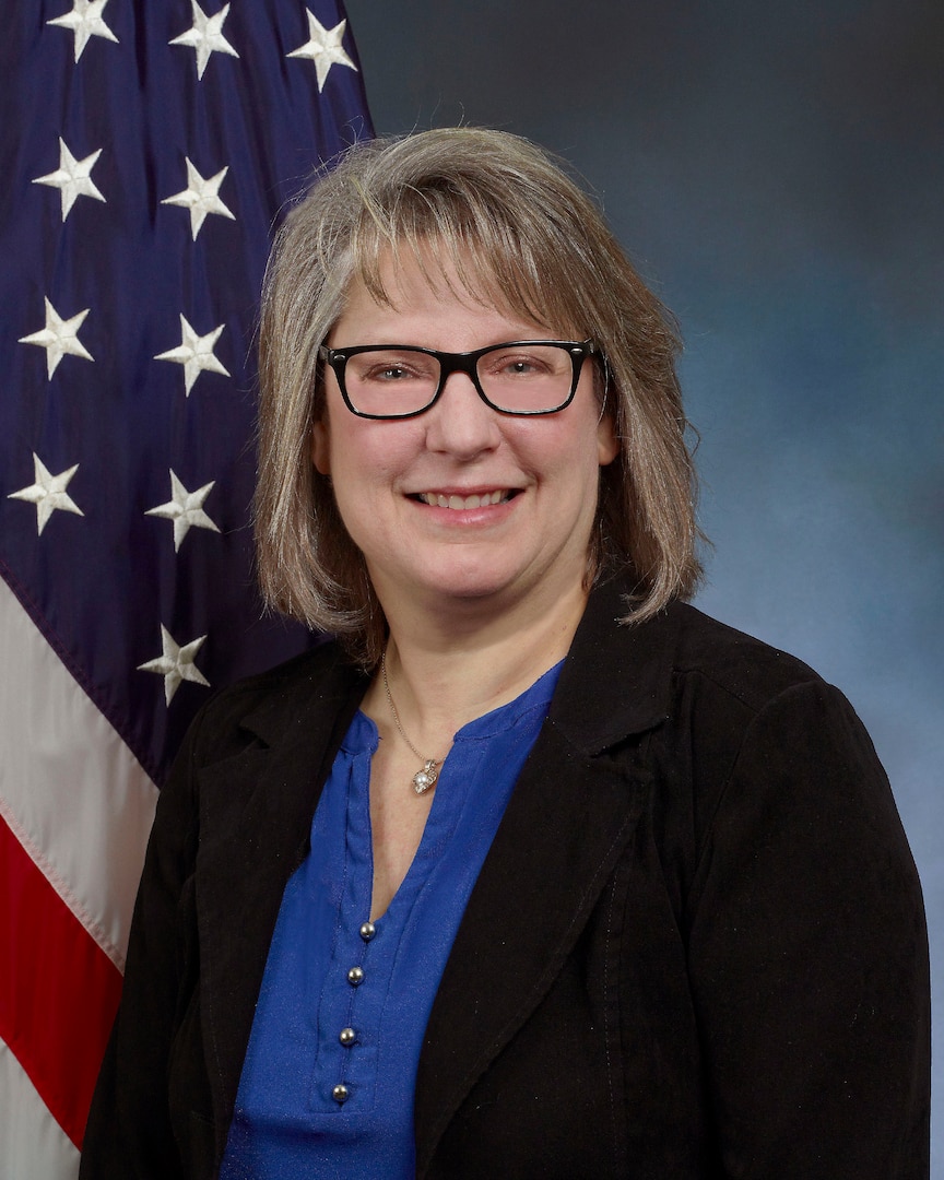 Karin DeGraw graduates the PaCE program > Defense Logistics Agency ...