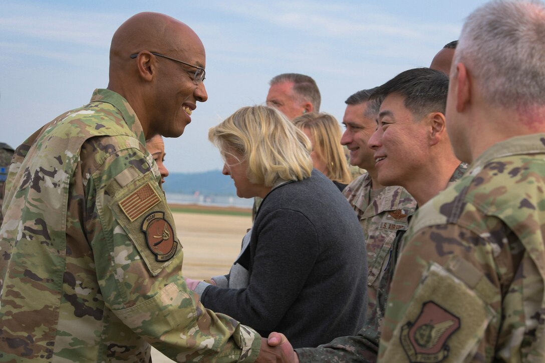Gen. CQ Brown, Jr., Pacific Air Forces commander, visited the men and women of Osan Air Base, Republic of Korea, Oct. 17, 2019. While gaining an in-depth exposure of the installation’s unique mission, Brown used the visit as an opportunity to explain Pacific Air Force’s priorities and how vital Team Osan is in contributing to the Indo-Pacific region’s security and stability. (U.S. Air Force photo by Staff Sgt. Greg Nash)
