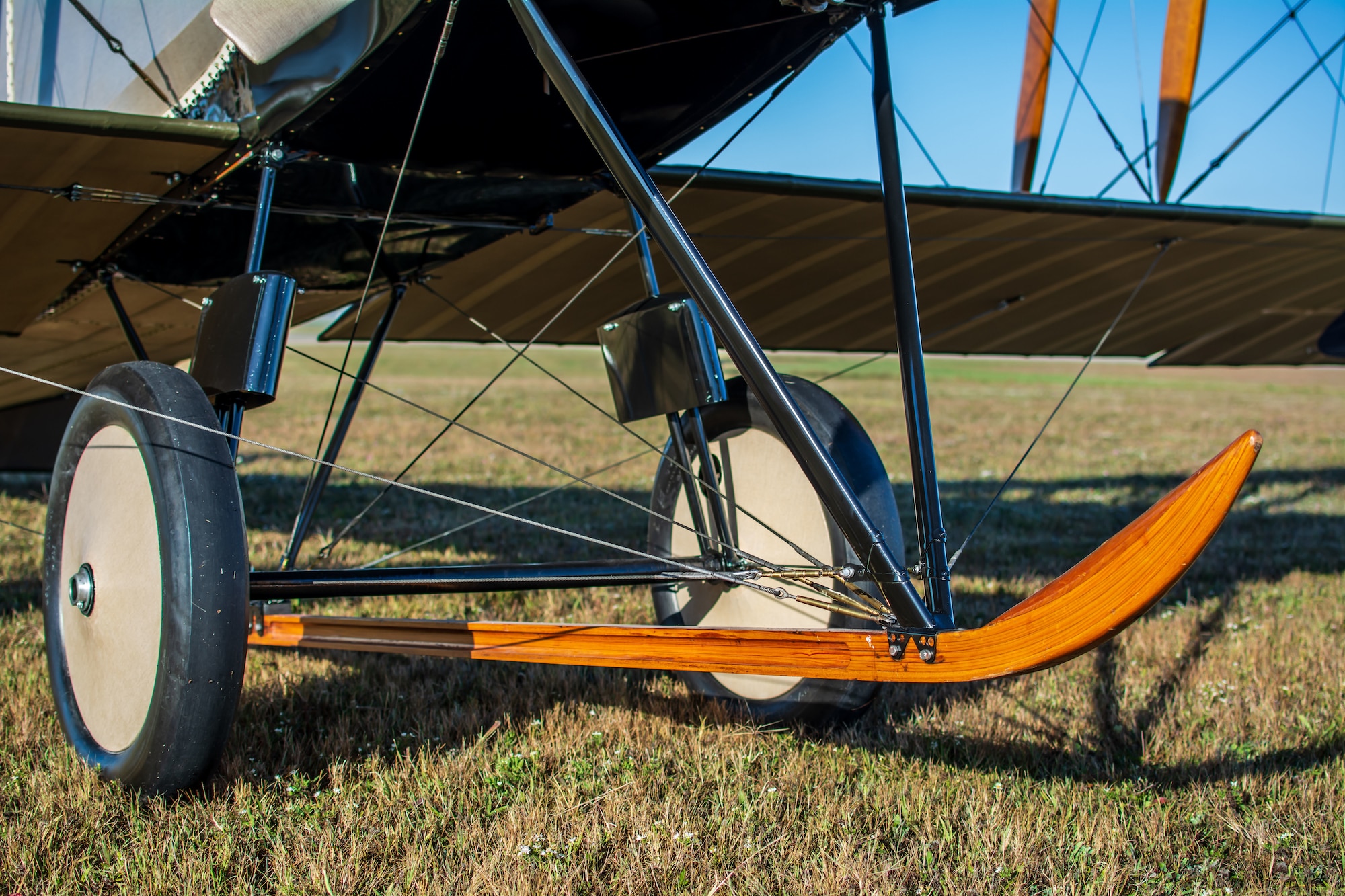 View of aircraft front skid section.