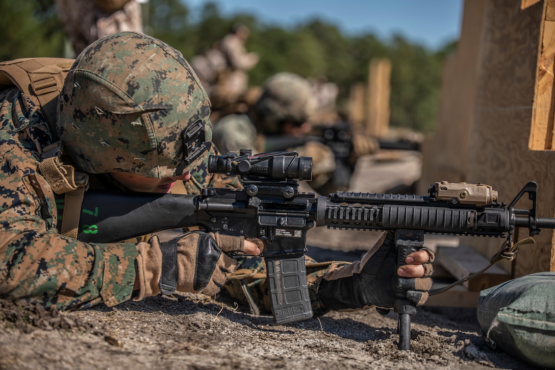 DPC/RSU-East Marines Train Marines during Tables 3-6