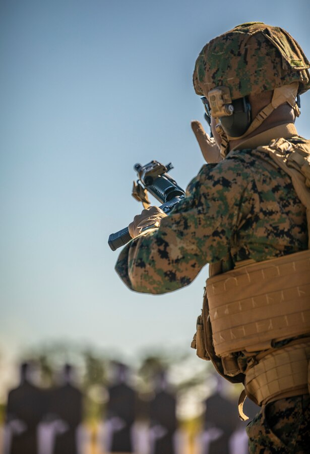A Marine attached to Deployment Processing Command Reserve Support Unit-East, Force Headquarters Group, conducts remedial action on his M16A4 service rifle during table three at Range K501, Marine Corps Base Camp Lejeune, North Carolina, Oct. 17, 2019. The DPC/RSU-East provides support to non-mobilized Reserve Component unit training, conducts Individual Augment deployment/re-deployment processing, and supports activated Reserve units/dets while aboard Camp Lejeune in order to support total force integration during mobilization. (U.S. Marine Corps photo by Pfc. Leslie Alcaraz)