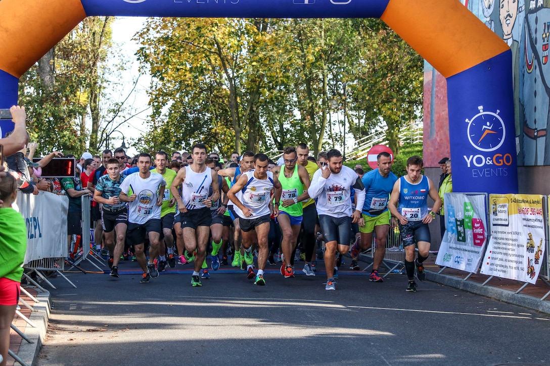 Army Reserve Soldiers 'run for Julia'